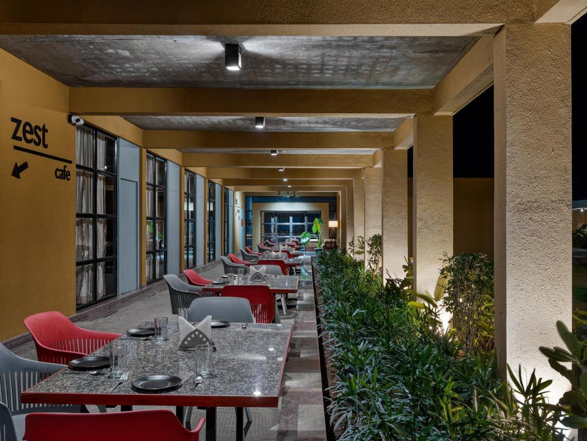 Hotel Mayur Express Sangamner Εξωτερικό φωτογραφία