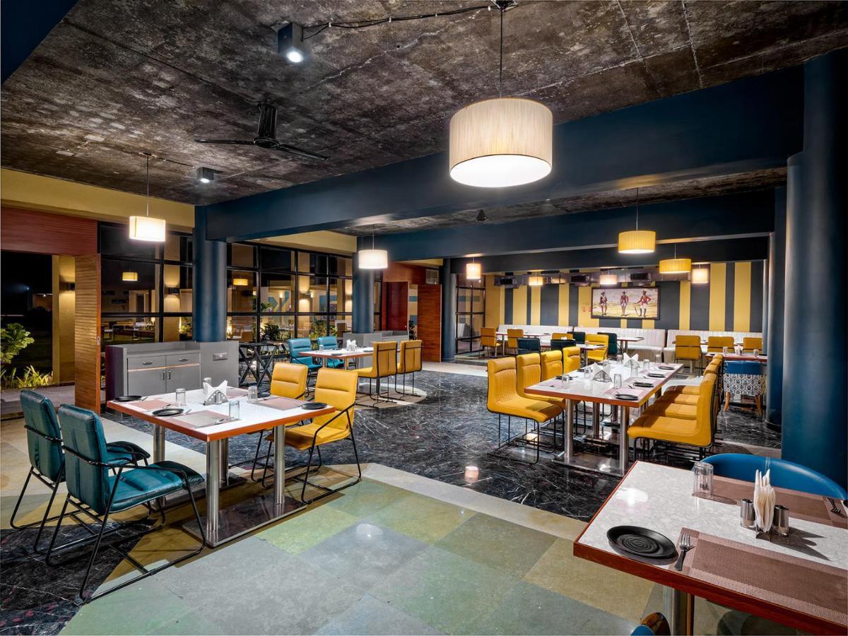 Hotel Mayur Express Sangamner Εξωτερικό φωτογραφία