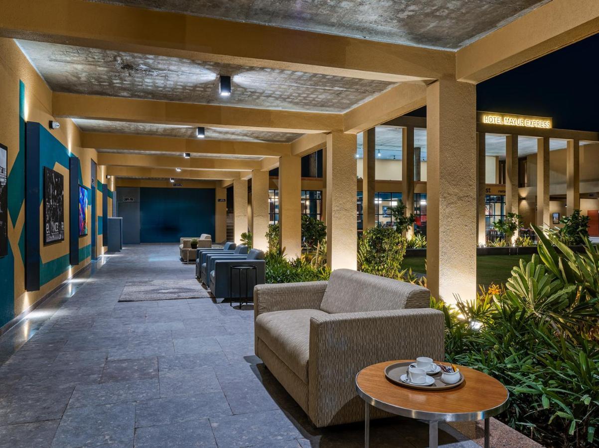 Hotel Mayur Express Sangamner Εξωτερικό φωτογραφία